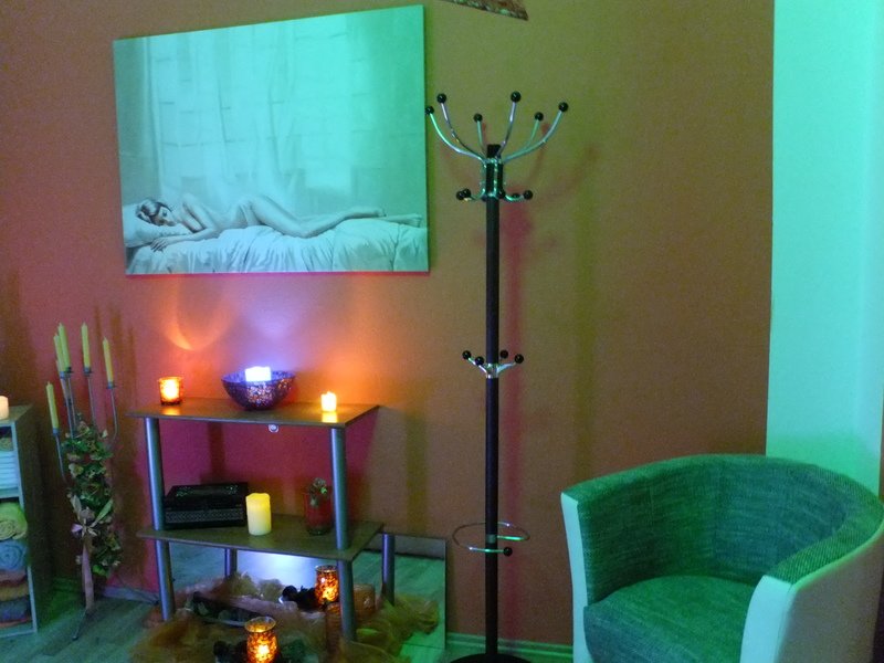 Germania, zona Frankfurt. Salon de masaj erotic